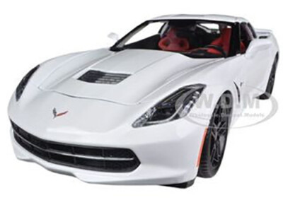 2014 CHEVROLET CORVETTE C7 Z51 STINGRAY WHITE 1/18 DIECAST MODEL BY MAISTO 31677