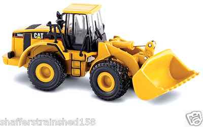 Norscot 55109 CaterpillarR 966G Series II Wheel Load Assembled HO Scale MIB