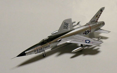 F-TOYS CENTURY 1:144 Fighter Plane Model F-105D THUNDERCHIEF 563 TFW FT_100_3B