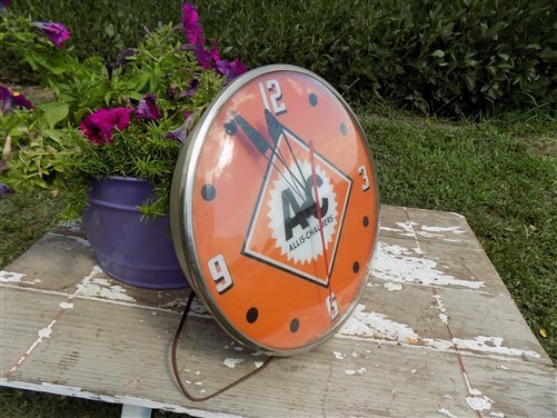 Allis Chalmers Lighted Clock Bubble Glass Pam Farm Tractor Advertising Sign