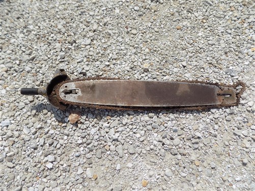 McCulloch Motors Two Man Chainsaw Model 1225 Widowmaker Vintage Logging Tools