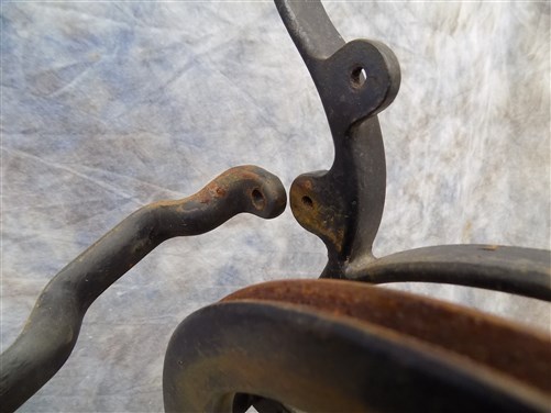 Treadle Sewing Machine Cast Iron Base Industrial Age Table Singer Steampunk no