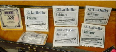 WD Dever Very Nice Hand Made Wood Dulcimer with Case
