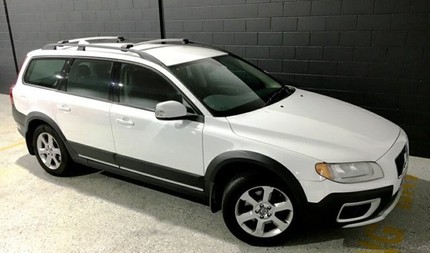 Xc70 volvo белая