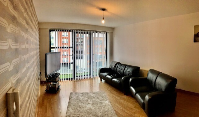 2 Bed Apartment Belfast City Centre In Belfast City Centre Belfast Gumtree