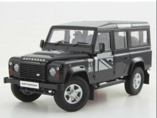 Modellini statici auto Universal Hobbies Scala 1:18