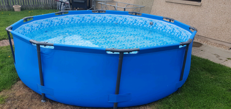 10ft swimming pool with heater