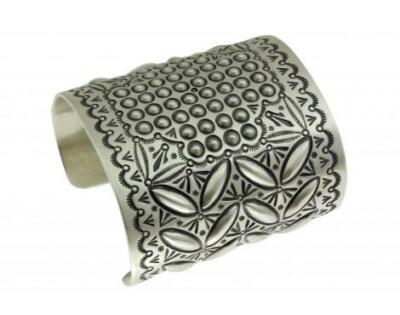 良品 Navajo / Herman Smith silver bangle Herman Smith, Silver Bracelet, Four Directions, Sterling