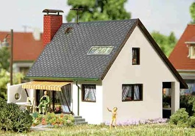 Auhagen H0 Tt 12246 : Maison Carmen Kit de Montage