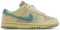 Nike Dunk Low Olive Aura W