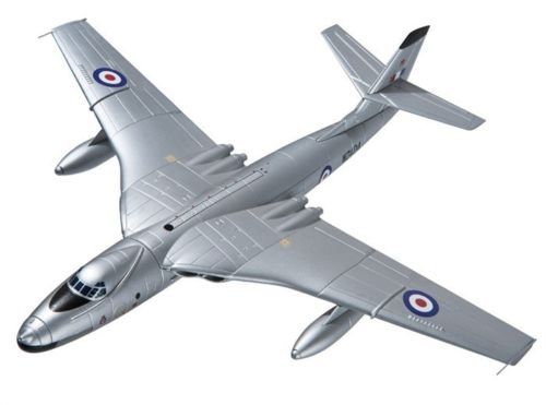 Corgi Aviation 47502 Lockheed Constellation - Qantas 50th