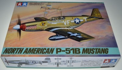 Tamiya 61042 1/48 WWII North American P-51B Mustang