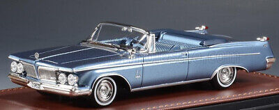 wonderful modelcar IMPERIAL CROWN CONVERTIBLE 1962 -open top- sapphireblue- 1/43