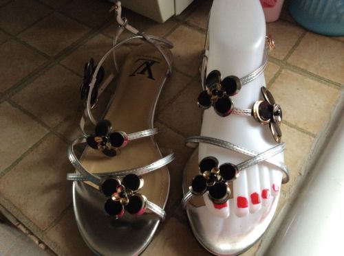 Louis Vuitton Carimbo Flat Sandal 375 | eBay