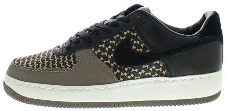 Size 10 - Nike Air Force 1 Premium 2005 Low Escape for sale