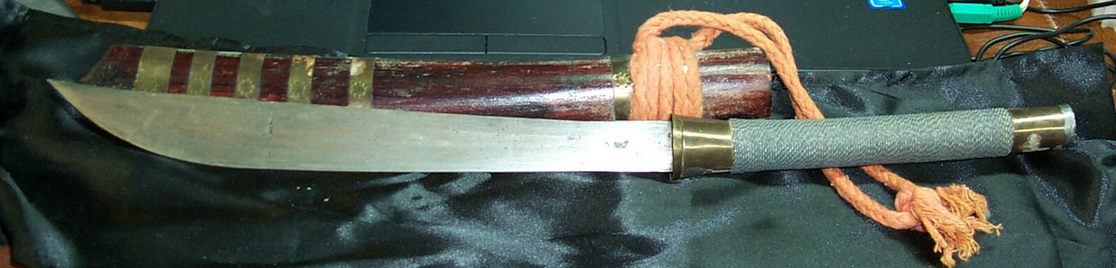 Vintage hand made Burmese Dha knife