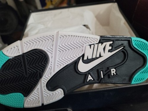 NIKE NIKE AIR COMMAND FORCE HYPER JADE TEAL WHITE BLACK 684715-102 SIZE 8 M