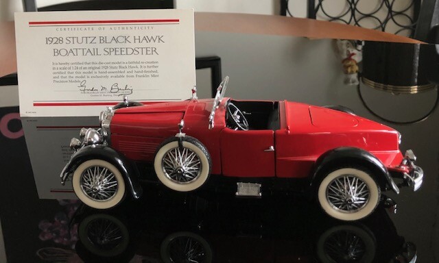 1928 Stutz Blackhawk Boattail Speedster - Franklin Mint