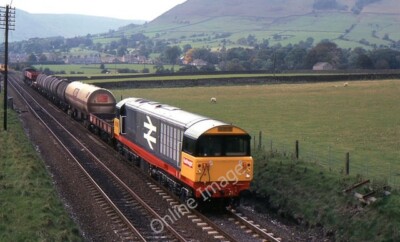 Photo 6x4 Railway near Edale A class 58 hauls a �Speedlink� freight along c1984