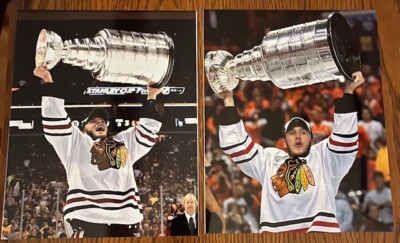 JONATHAN TOEWS CHICAGO BLACKHAWKS 2010 STANLEY CUP 8x10 PHOTOS