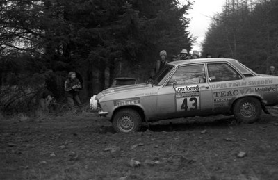 Bengt Nilsson & Lars-Erik Carlstrom, Opel Ascona WRC RAC Rally 1975 Old Photo 9