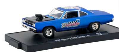 M21  11228 51 M2 MACHINES AUTO DRIVERS  1969 Plymouth ROAD RUNNER SPEED DAWG