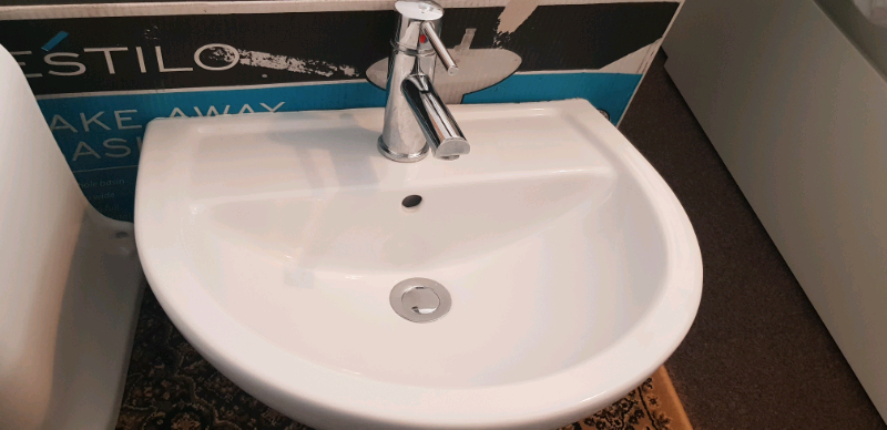 Bathroom Toilet Basin Sink With Mixture And Pedestal In Bradford West Yorkshire Gumtree