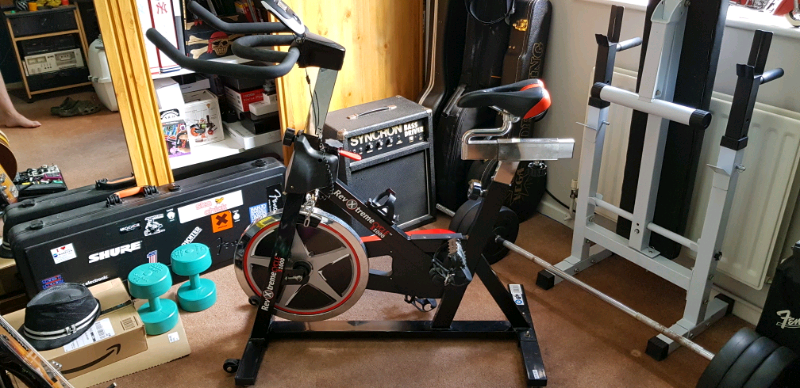revxtreme rs4000 spinning bike