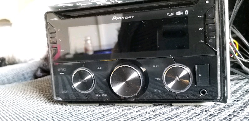 Pioneer fh-s820dab double din car stereo | in Middleton, West Yorkshire