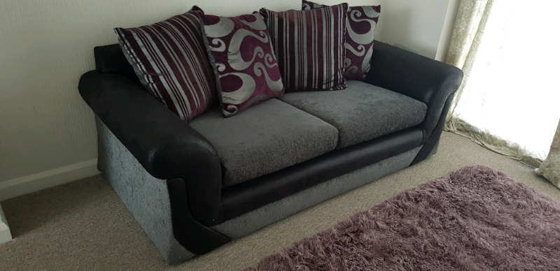 Large two seater couch for sale | in Great Sutton, Cheshire | Gumtree