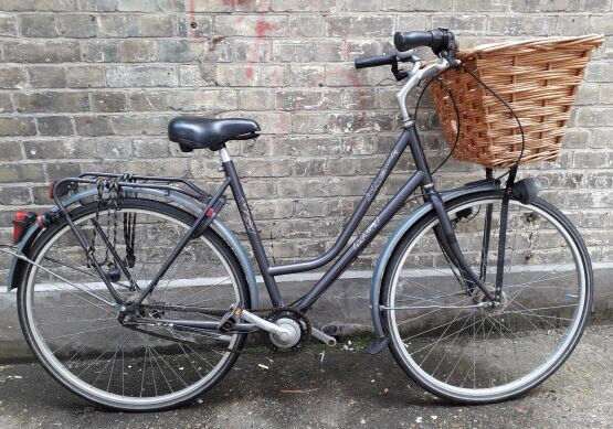 ladies dutch bike with basket off 57