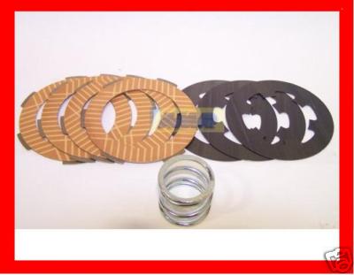 FRIZIONE SPECIALE CARBON-FIBRA  VESPA/APE  50/125  1 MOLLA