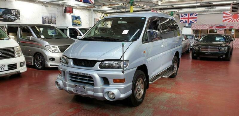 Delica mitsubishi 2004