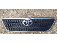 Toyota Corolla Front Bumper Grille 2003