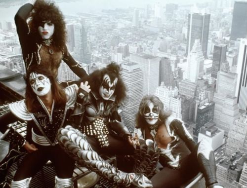 BARBI BENTON Signed 8x10 SEXY Photo w/ Hologram COA | eBay