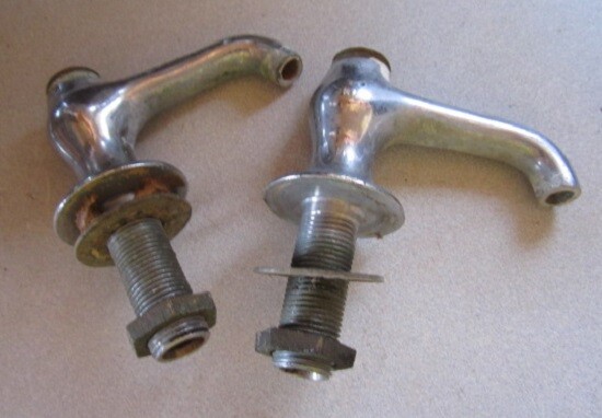 Vintage/Antique Bathroom Faucet Chrome Hot/Cold Handles w/2 Spouts