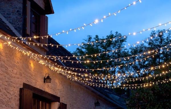  Christmas  lights and tree stand in Camden London Gumtree 