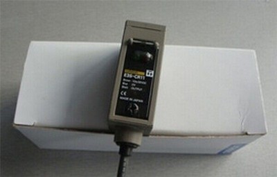 E3SCR11 1PC New Omron E3S-CR11 Photoelectric Switch Sensor