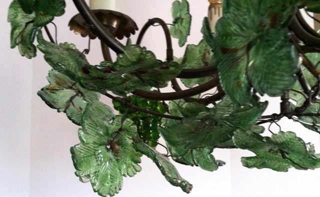 1920's Venetian Italian Murano Glass 10 Light Grape Cluster Chandelier w/ Leaves