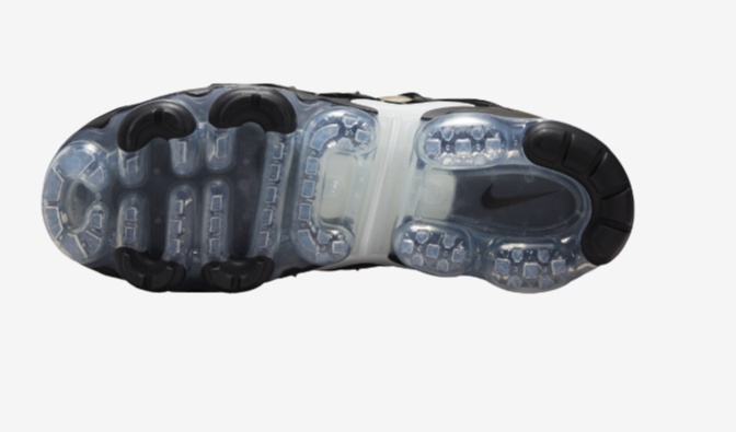 NIKE NIKE MEN'S AIR VAPORMAX PLUS BLACK BEIGE RATTAN WHEAT ALL SIZES DX3720-200 MEN'S