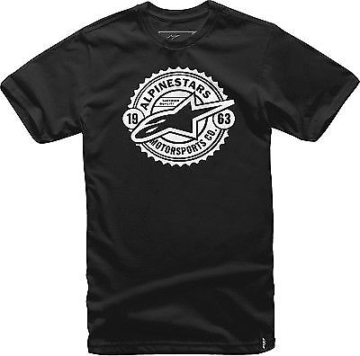 Черная футболка Alpinestars с атрибутикой одежда