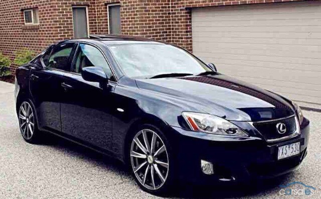 2005 lexus is250