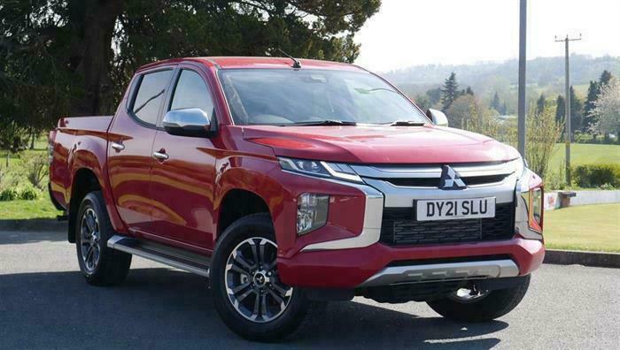 Mitsubishi l200 2021