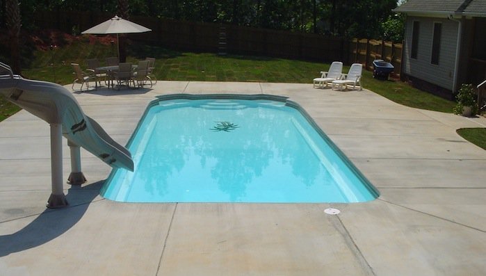 Fiberglass in ground pool Large 16 x 39-5 - Diving pool - 8 ft deep