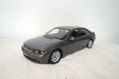 BMW 745i ミニカー 1/18 $_1.JPG?set_id=880000500F