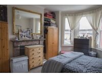 CALL ALESSANDRO NOW FOR VIEWINGS. SPACIOUS THREE BEDROOM FLAT