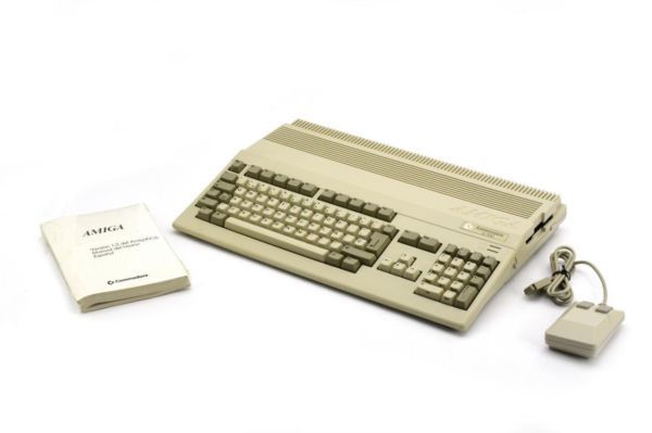 Commodore Amiga 500+ Vintage Computers
