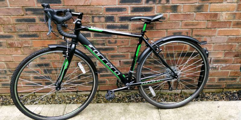 Halfords cyclocross bikes hotsell