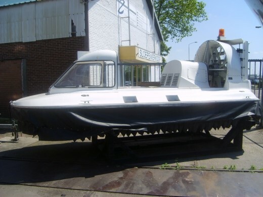 2 x Hover crafts hovercraft for 5 persons HFS5 (like Hovertrans 5 / Osprey 5L)