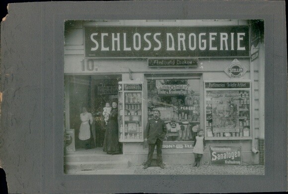 Foto Schwedt An Der Oder, Schloss-Drogerie Von Ferdinand Luckow,... - 11158001